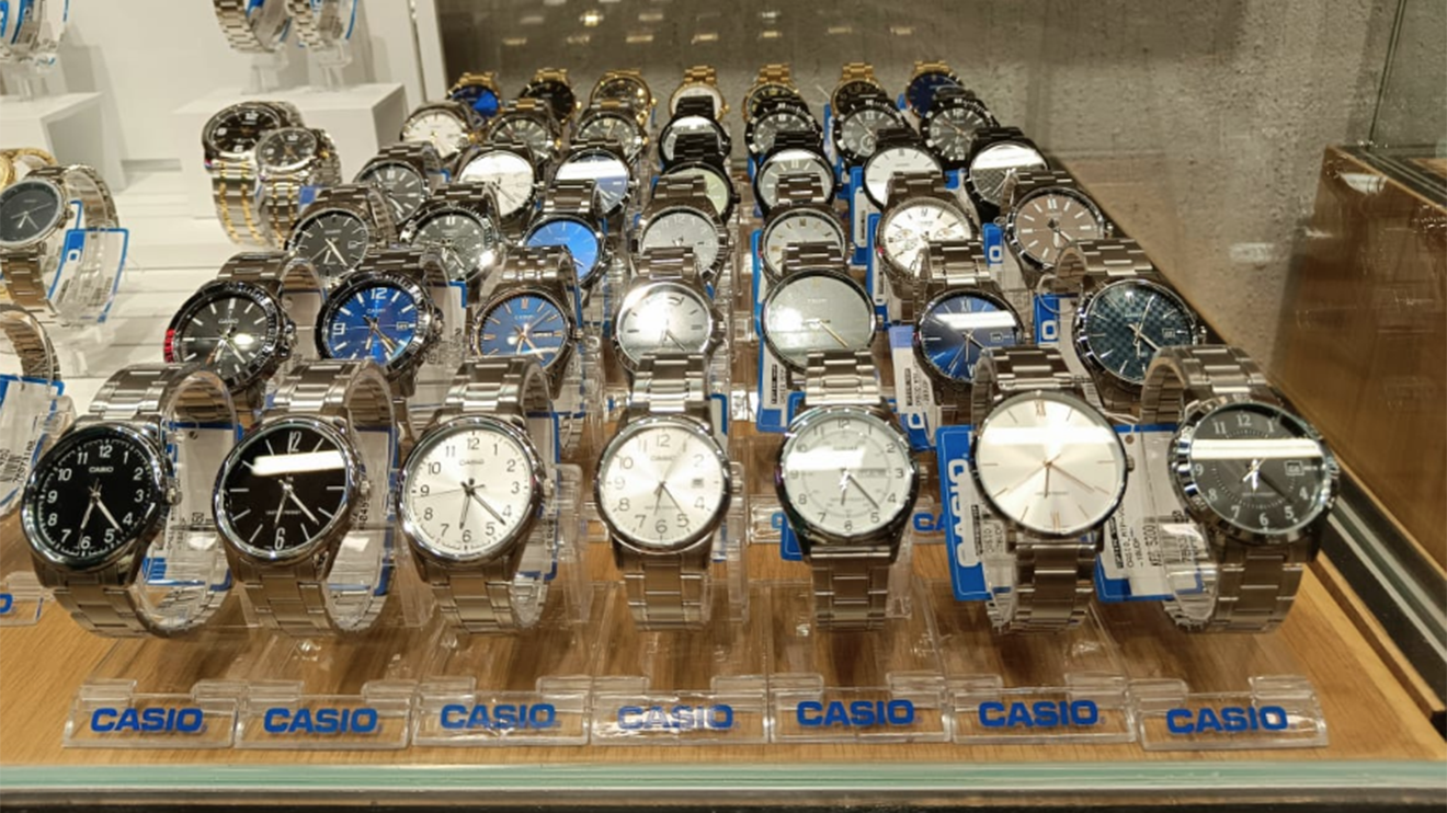 Casio watch outlet dealers